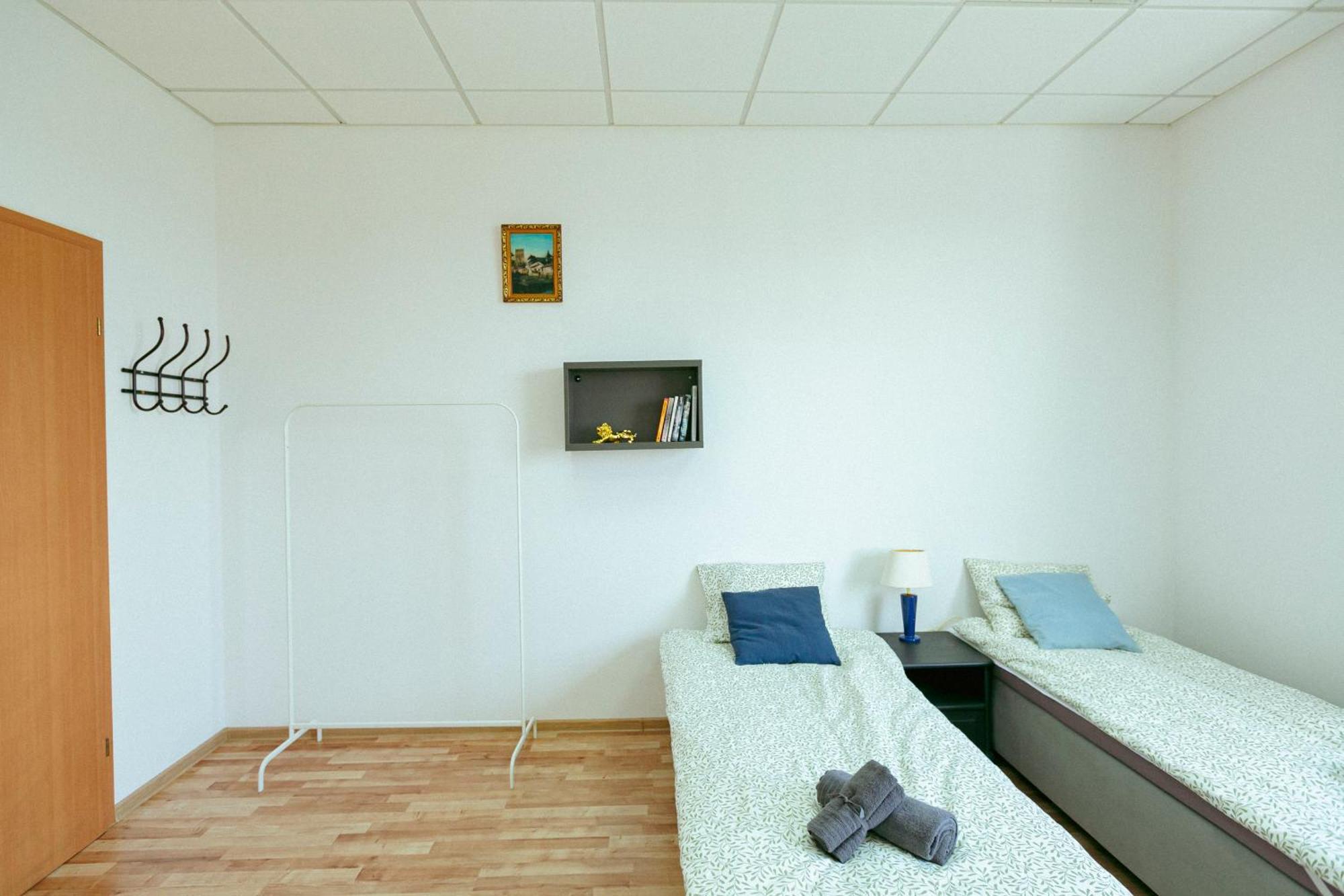 Hostel Metro Kabaty Warsaw Exterior photo